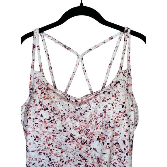 Gaiam Strappy Work Out Tank Athleisure Built-in Bra Size XXL Pink Geo Pattern - Picture 3 of 6